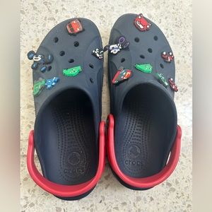 Crocs blue men 8 woman 10